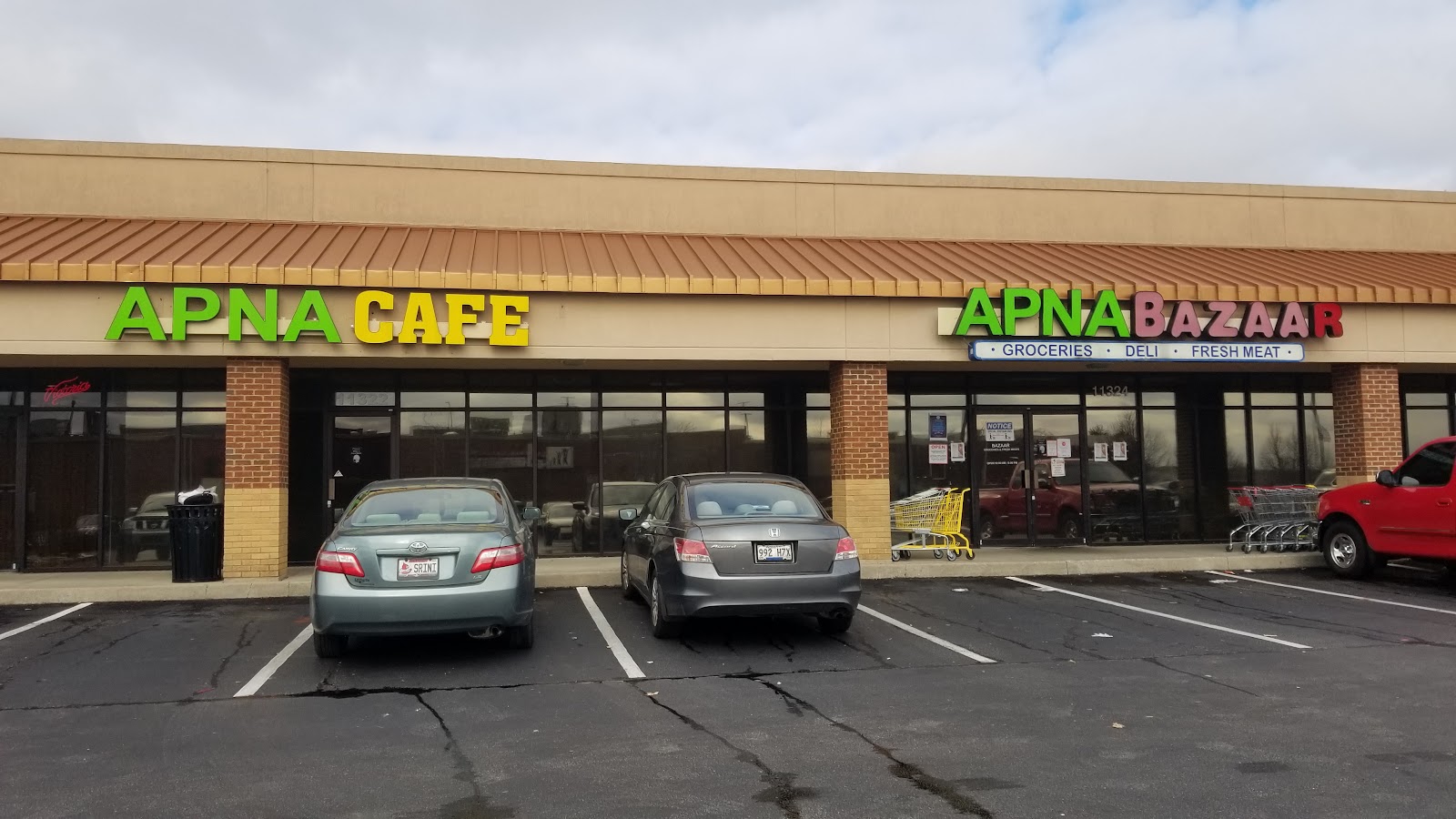 Apna Cafe