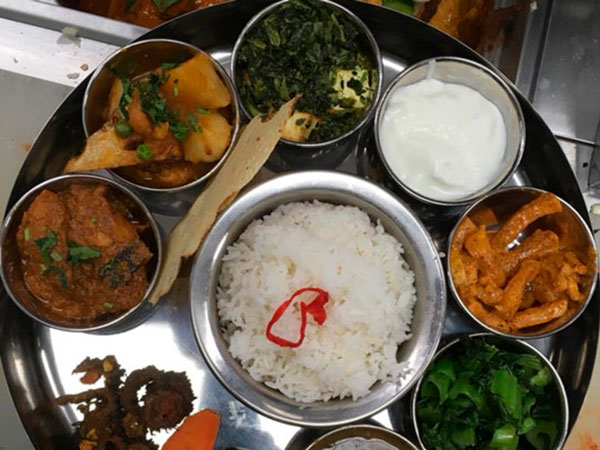 Laliguras indian nepali Restaurent